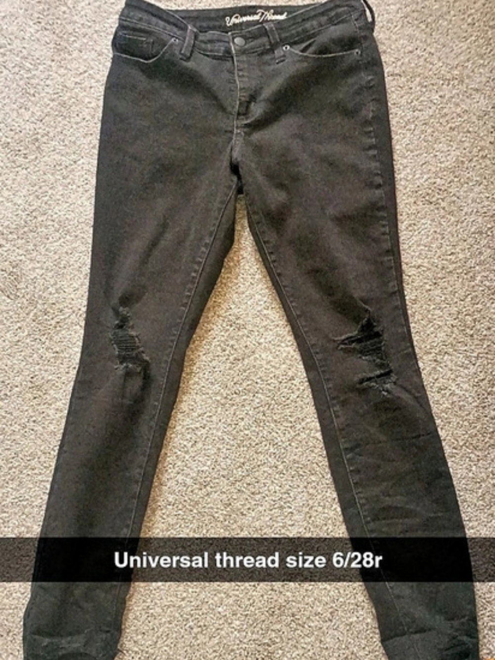 Universal Thread Black Distressed Skinny Jeans Size 6/28R